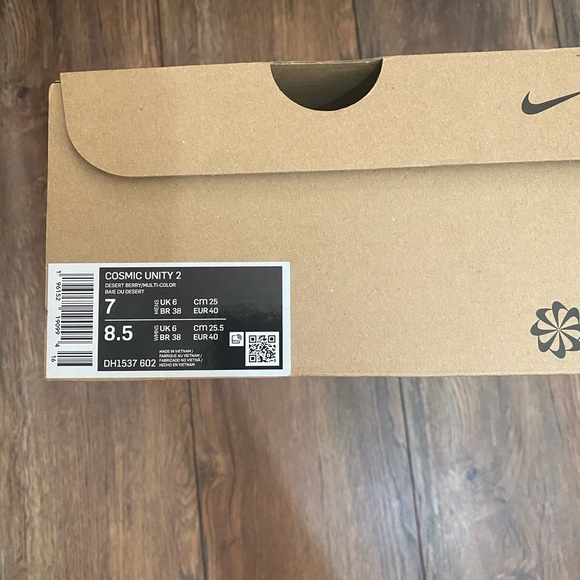 Nike Cosmic Unity 2 - Picture 2 of 7